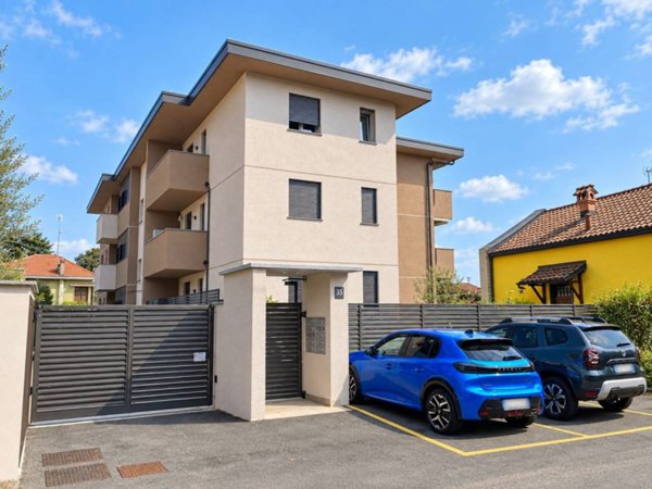 appartamento in vendita a Paderno Dugnano in zona Cassina Amata