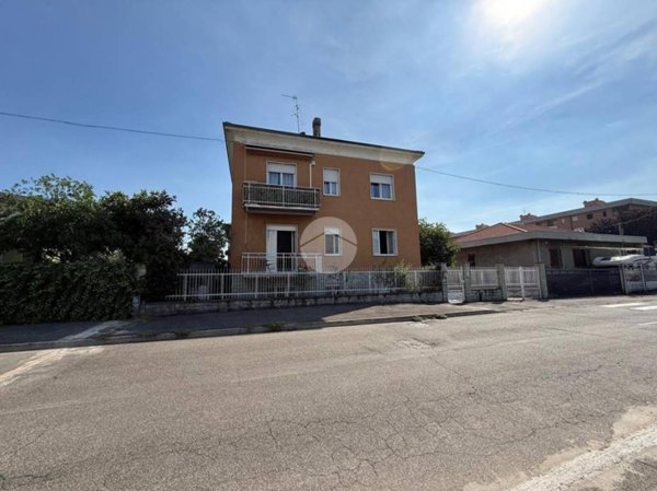 casa indipendente in vendita a Paderno Dugnano