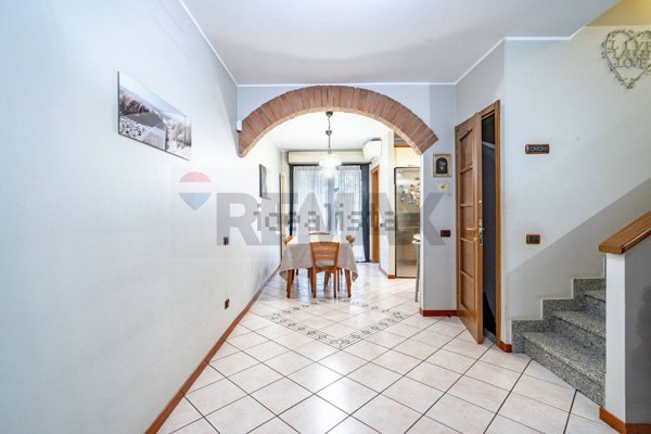 casa indipendente in vendita a Paderno Dugnano