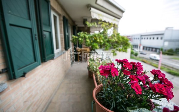 appartamento in vendita a Paderno Dugnano in zona Palazzolo Milanese