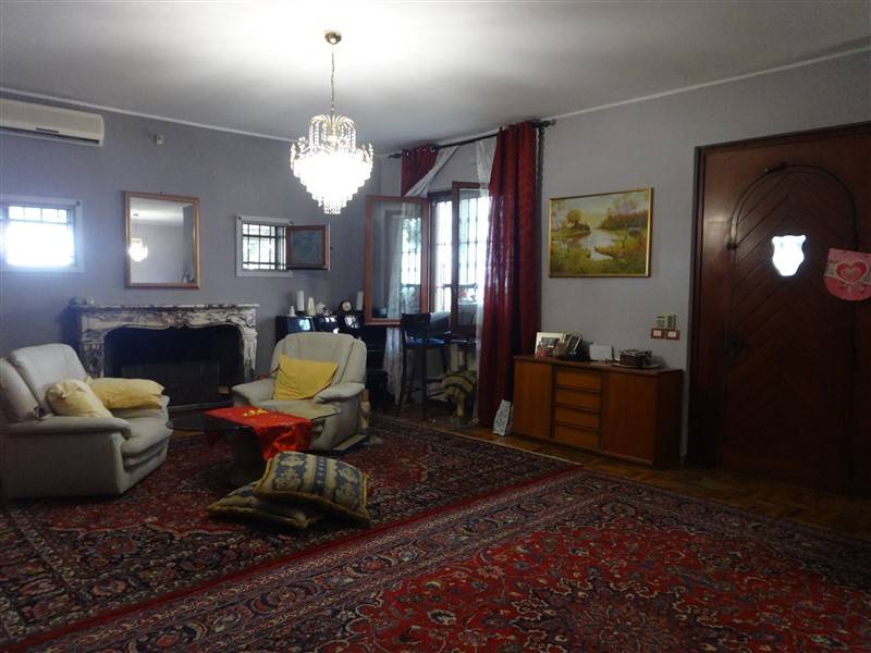 casa indipendente in vendita a Pantigliate