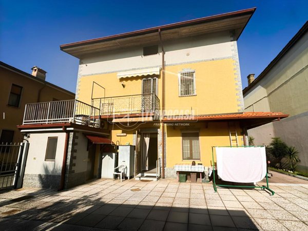 casa indipendente in vendita a Pantigliate