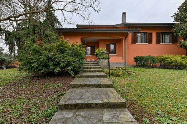 casa indipendente in vendita a Pantigliate