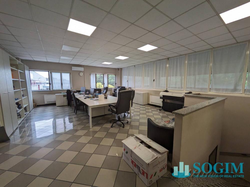 capannone in vendita a Pantigliate