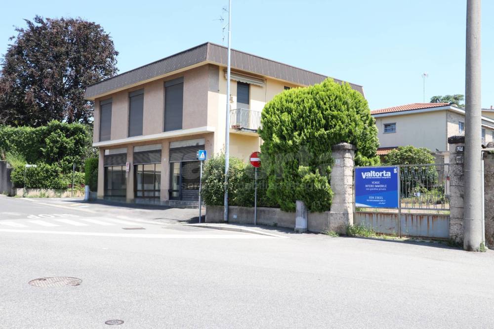 casa indipendente in vendita a Pantigliate