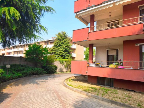 locale commerciale in vendita a Pantigliate