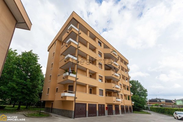 appartamento in vendita a Pantigliate