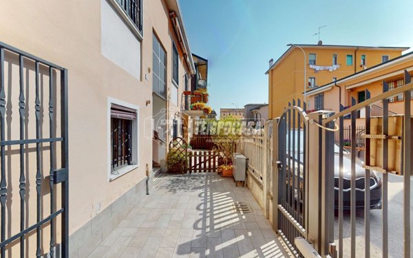 casa indipendente in vendita a Pantigliate