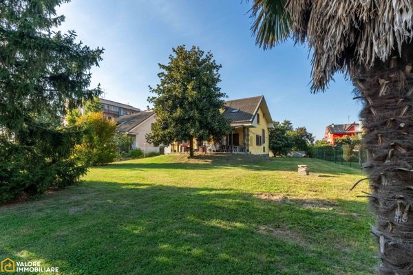 casa indipendente in vendita a Pantigliate