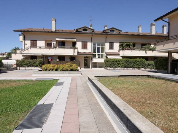 appartamento in vendita a Parabiago