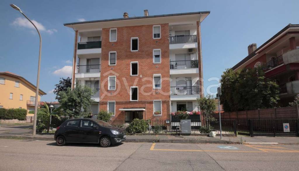 appartamento in vendita a Parabiago