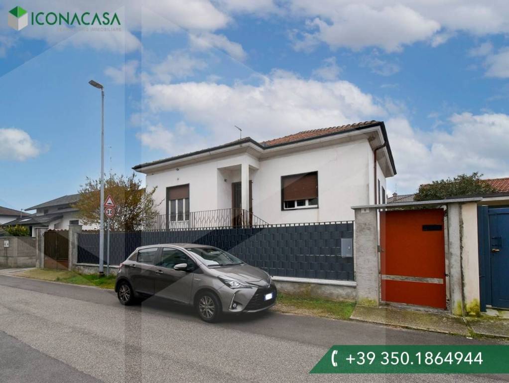 casa indipendente in vendita a Parabiago