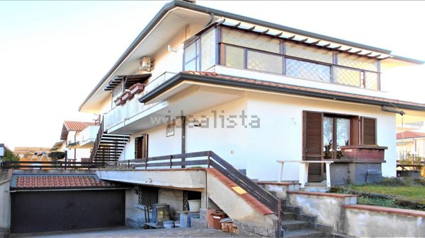 casa indipendente in vendita a Parabiago