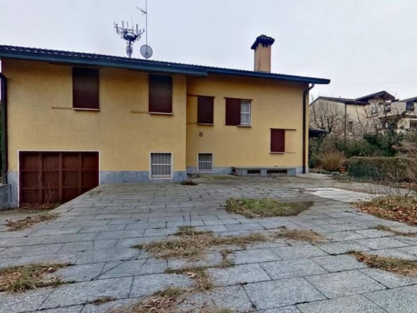 casa indipendente in vendita a Parabiago