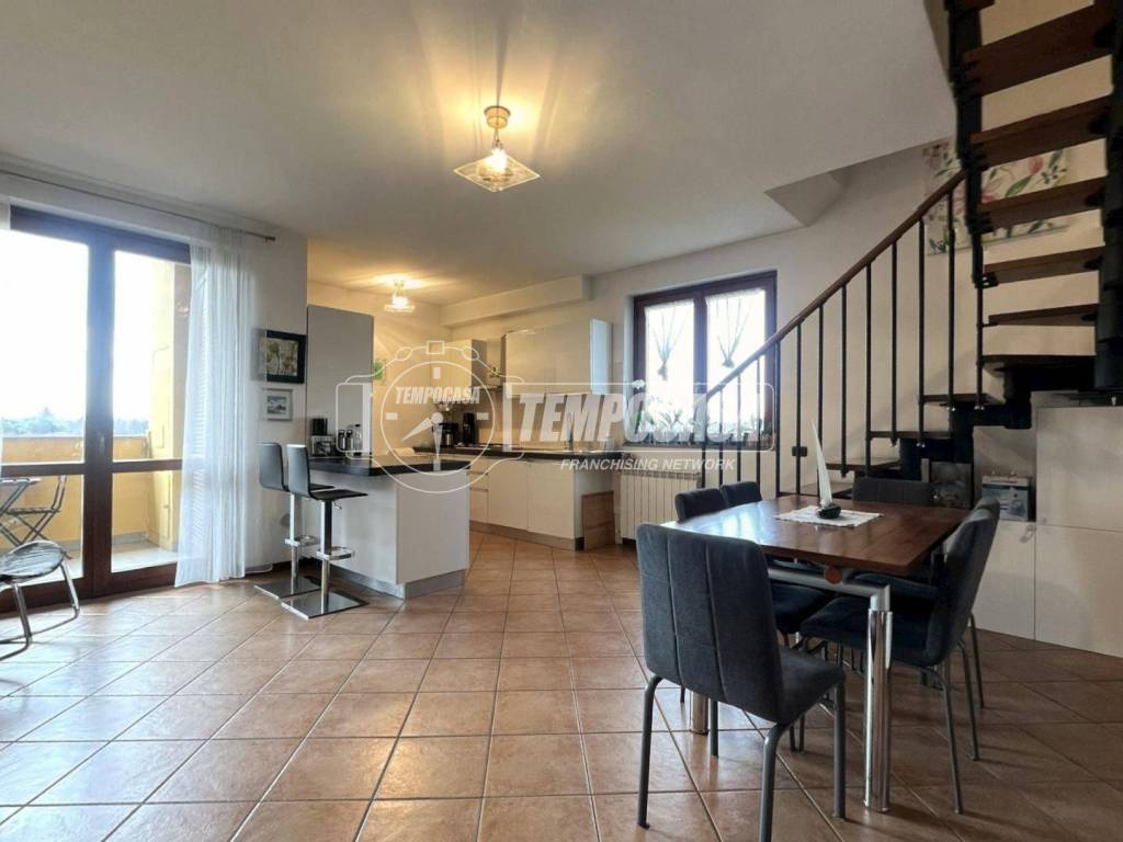 appartamento in vendita a Parabiago