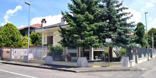 casa indipendente in vendita a Parabiago