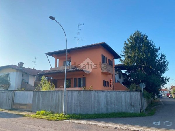 appartamento in vendita a Parabiago