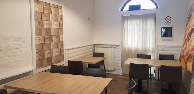 negozio in vendita a Parabiago