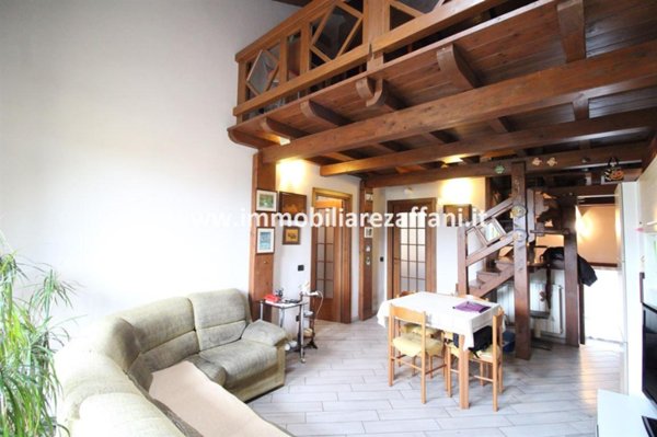 casa indipendente in vendita a Parabiago