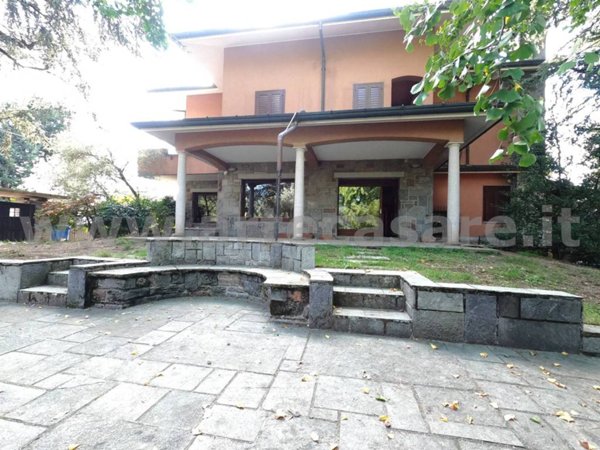 casa indipendente in vendita a Parabiago
