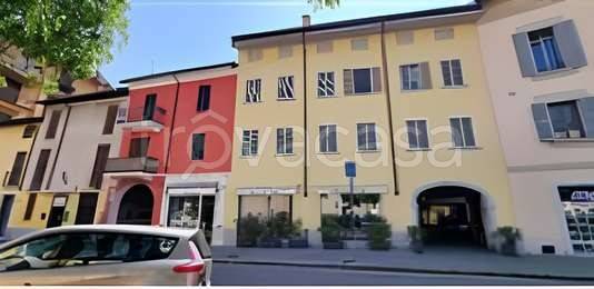 negozio in vendita a Parabiago