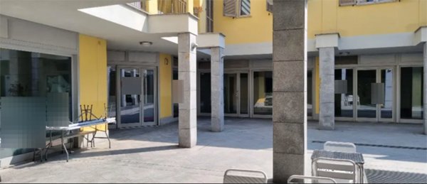 negozio in vendita a Parabiago