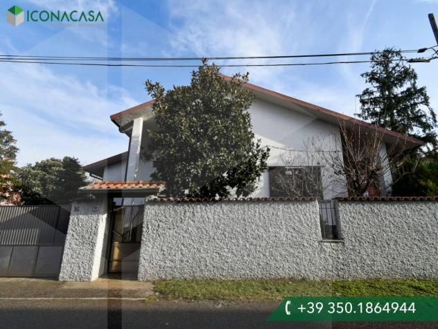casa indipendente in vendita a Parabiago