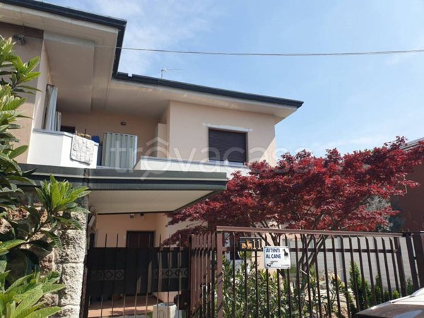 casa indipendente in vendita a Parabiago