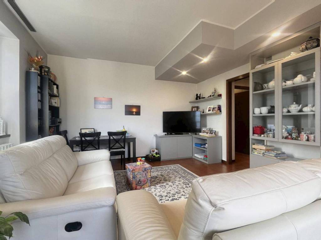 appartamento in vendita a Parabiago