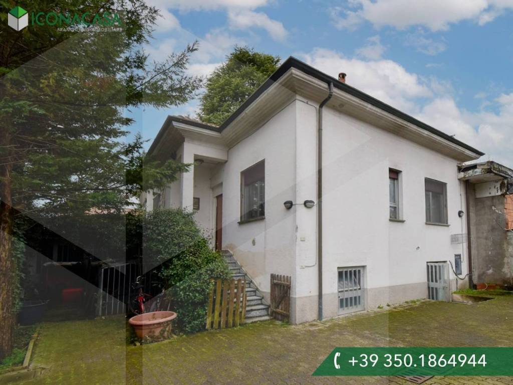 casa indipendente in vendita a Parabiago