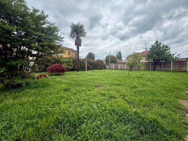 casa indipendente in vendita a Parabiago