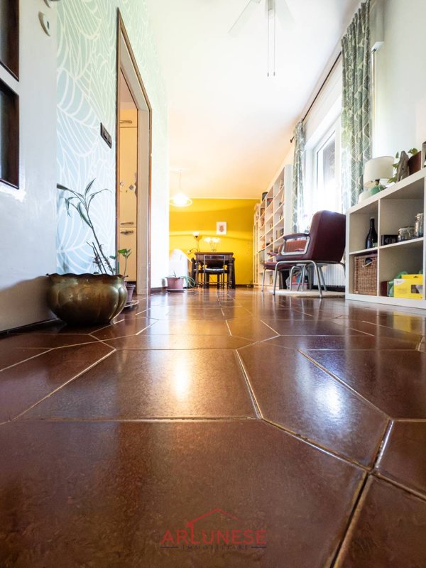 casa indipendente in vendita a Parabiago