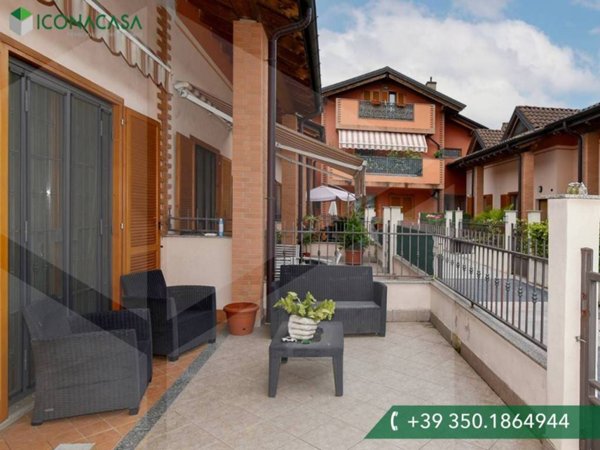 casa indipendente in vendita a Parabiago