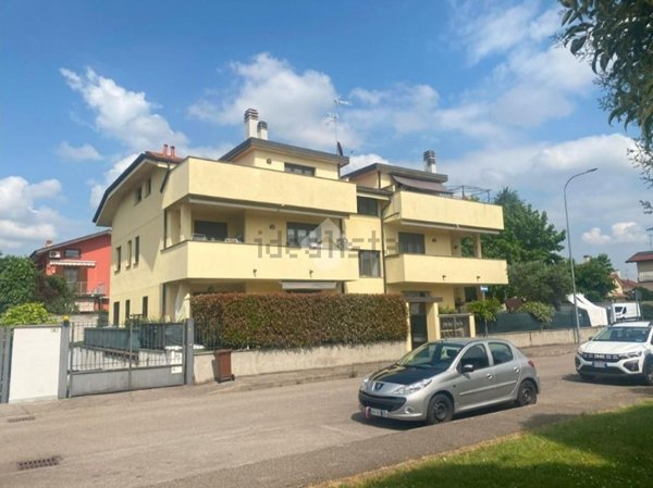 appartamento in vendita a Parabiago