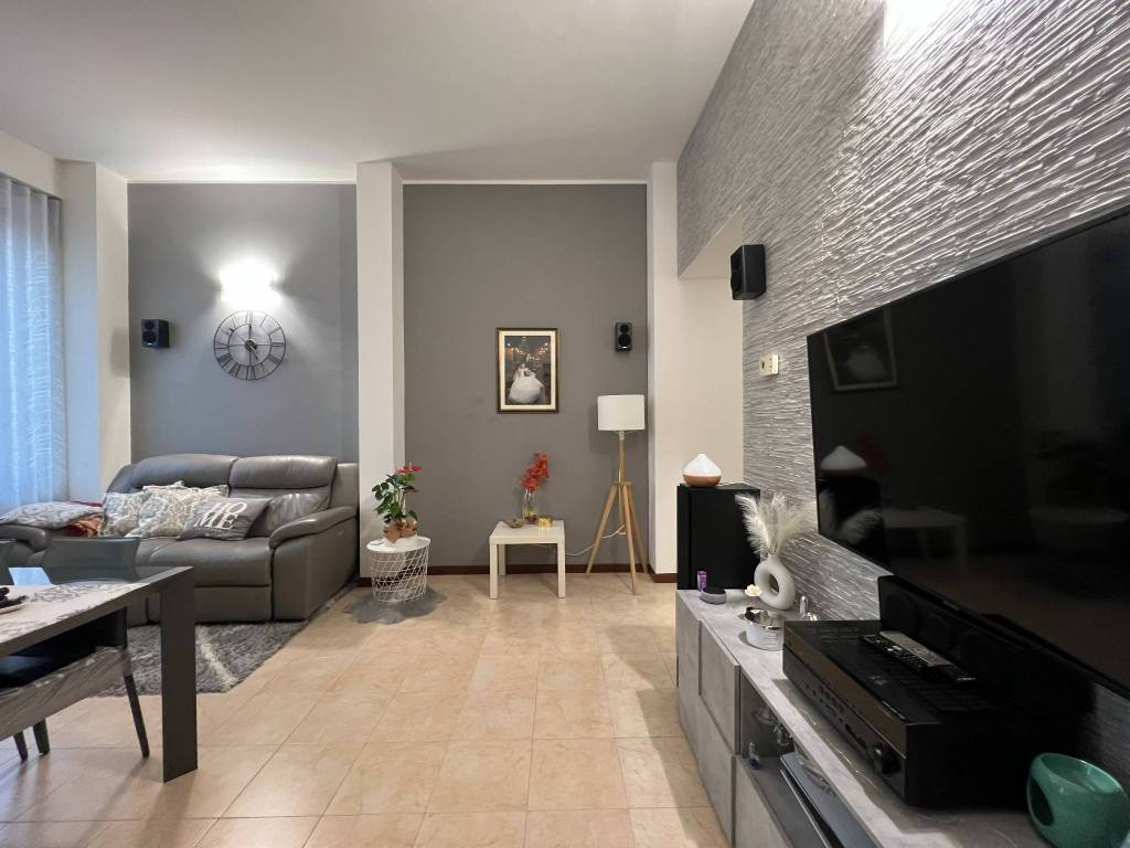 appartamento in vendita a Parabiago