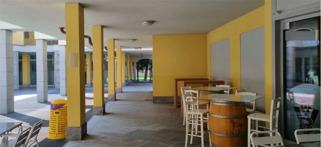 negozio in vendita a Parabiago
