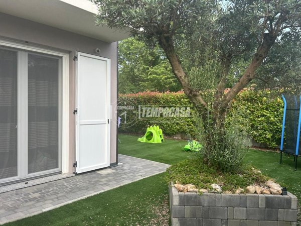 casa indipendente in vendita a Parabiago