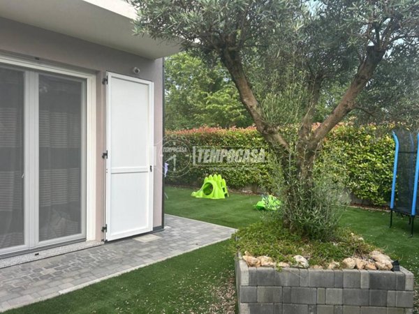 casa indipendente in vendita a Parabiago