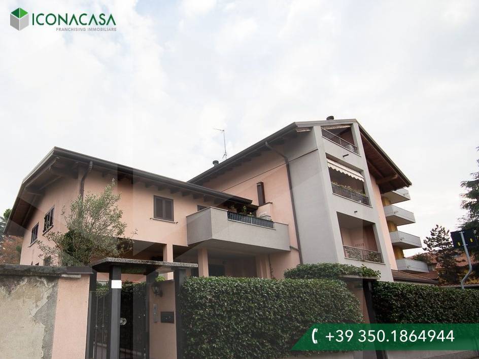 casa indipendente in vendita a Parabiago