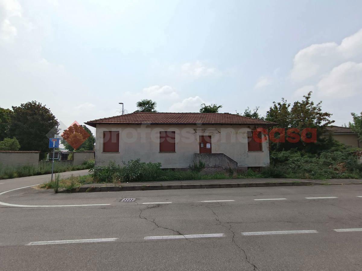 casa indipendente in vendita a Parabiago