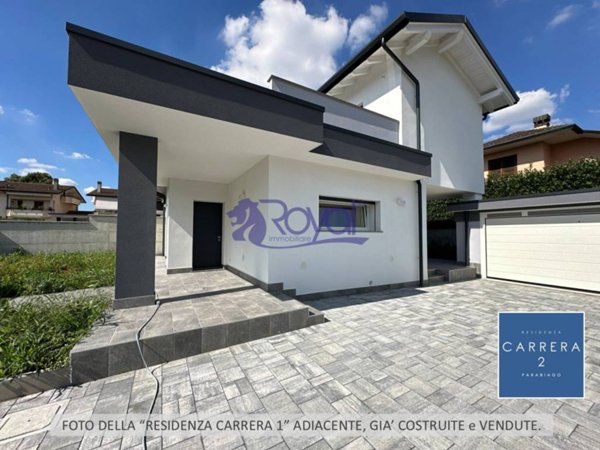 casa indipendente in vendita a Parabiago