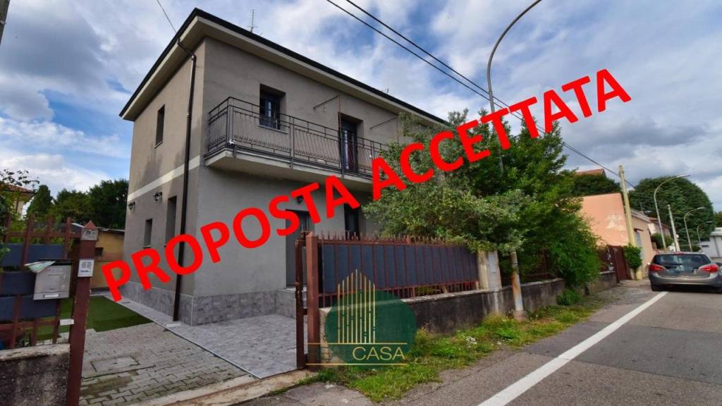 casa indipendente in vendita a Parabiago