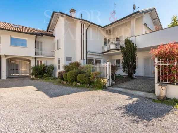 appartamento in vendita a Parabiago