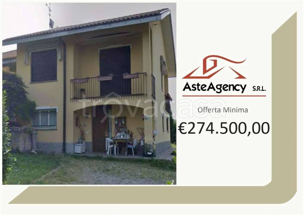 casa indipendente in vendita a Parabiago