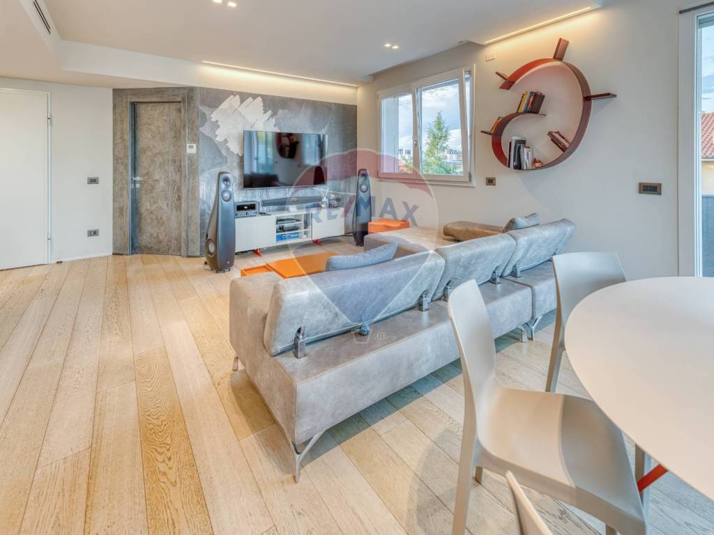 appartamento in vendita a Parabiago