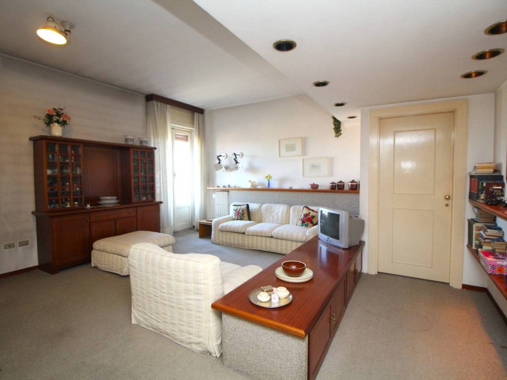 appartamento in vendita a Parabiago