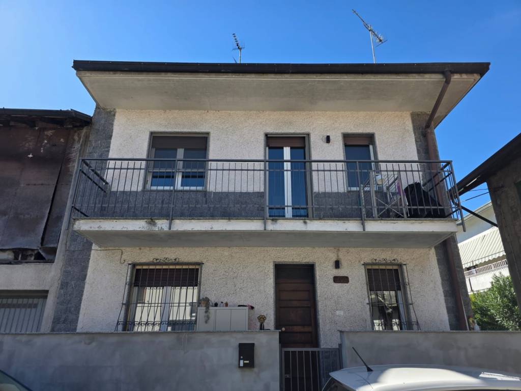 appartamento in vendita a Parabiago