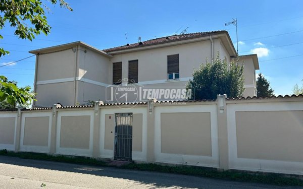 casa indipendente in vendita a Parabiago