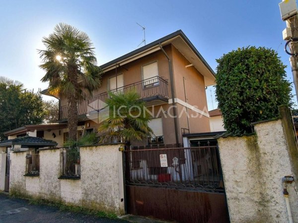 appartamento in vendita a Parabiago