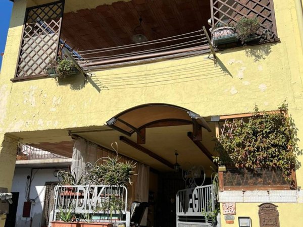 casa indipendente in vendita a Parabiago